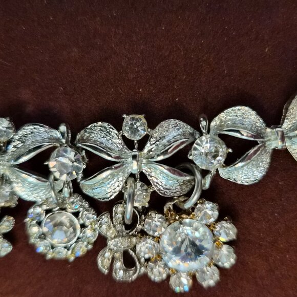 Rare Signed Coro Pegasus Rhinestone Charm Bracelet Silver Tone Chunky Vintage - Picture 3 of 5